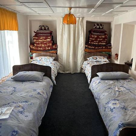 Tasmin Mexr Hostel Samarkand Exterior photo