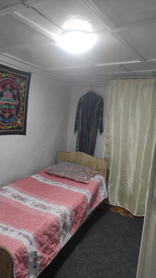 Tasmin Mexr Hostel Samarkand Exterior photo